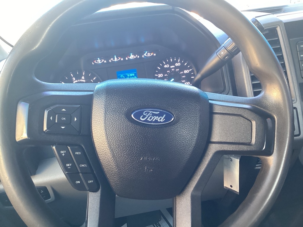 Ford F-350 SD XL SuperCab 4WD 2018