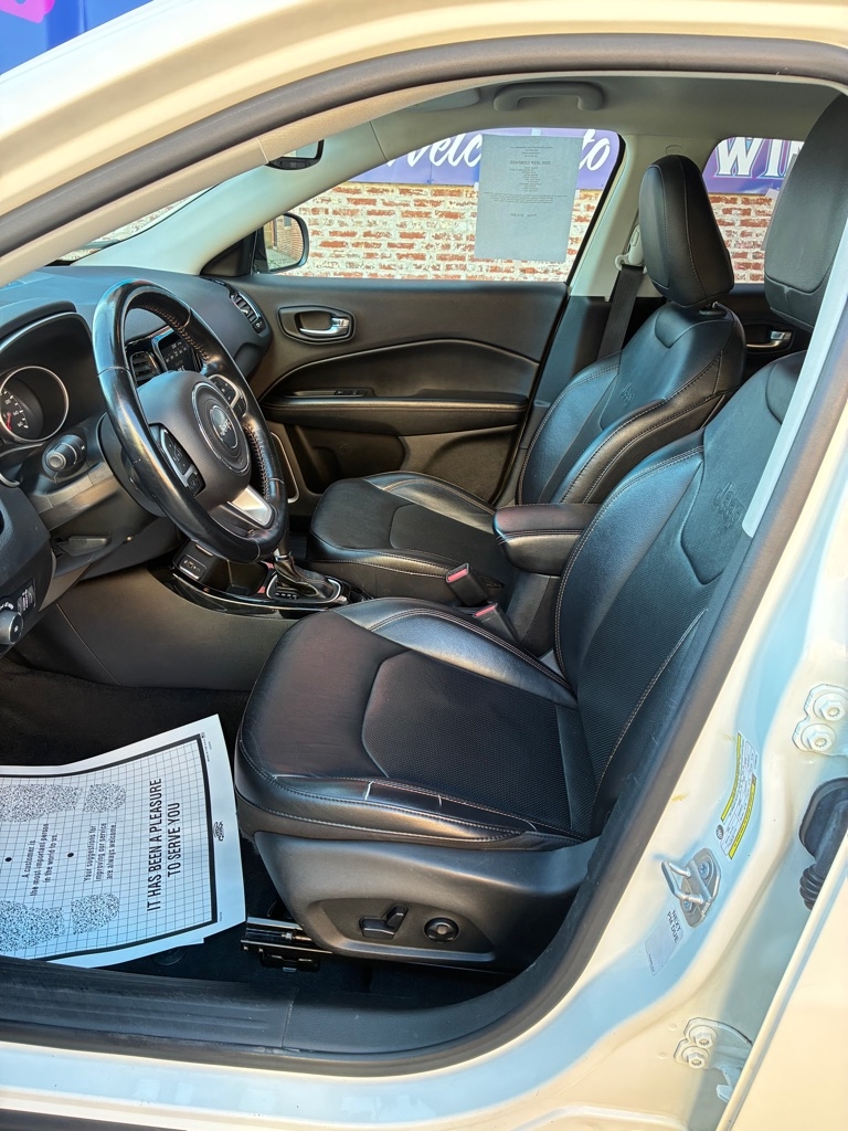 Jeep Compass Limited FWD 2020