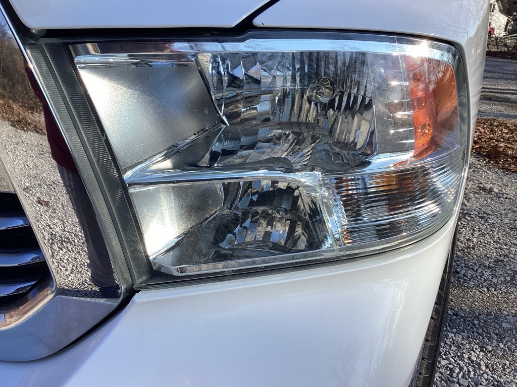 RAM 1500 SLT Crew Cab SWB 4WD 2018