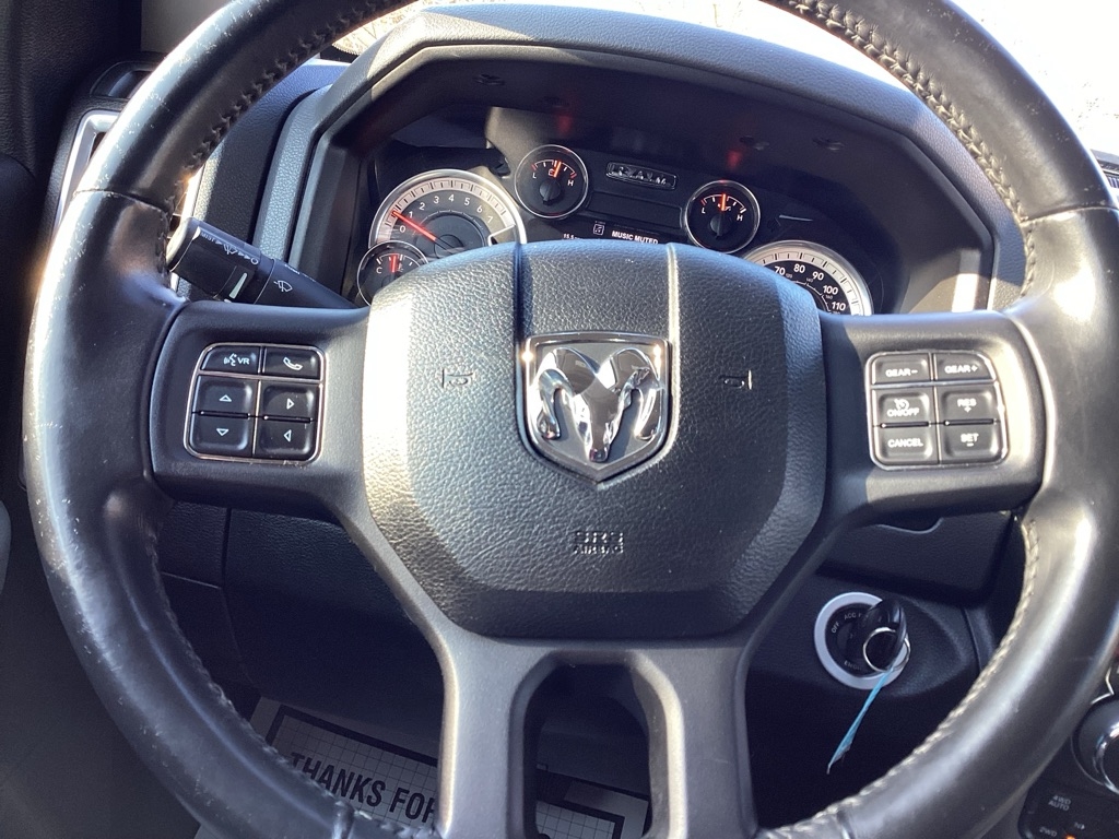 RAM 1500 SLT Crew Cab SWB 4WD 2018