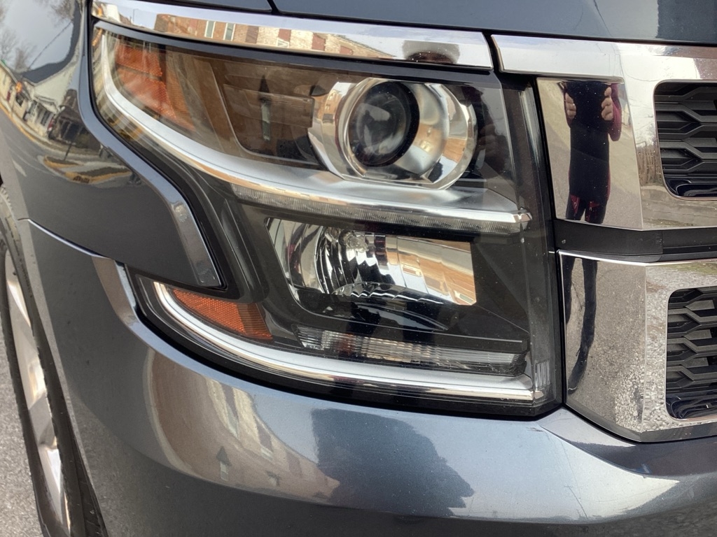 Chevrolet Suburban LT 4WD 2019