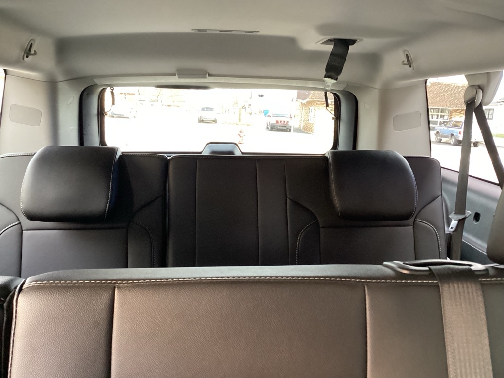 Chevrolet Suburban LT 4WD 2019