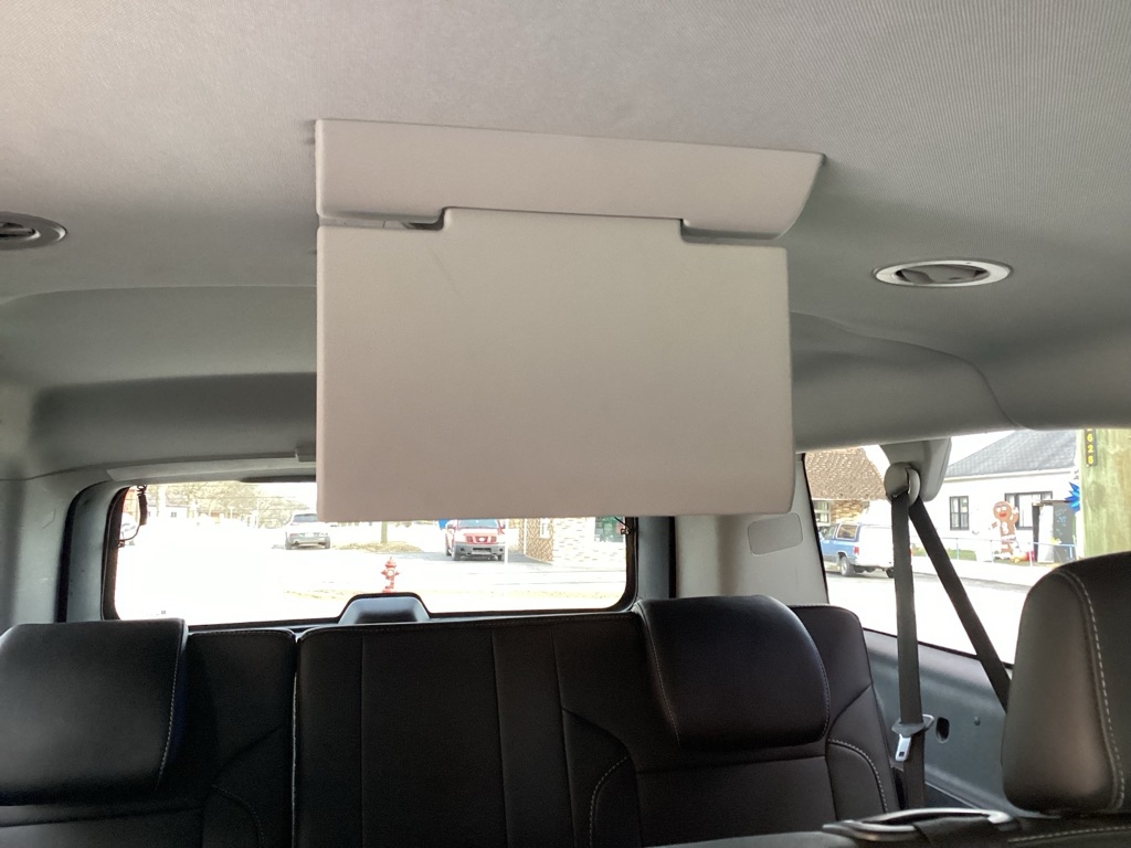 Chevrolet Suburban LT 4WD 2019