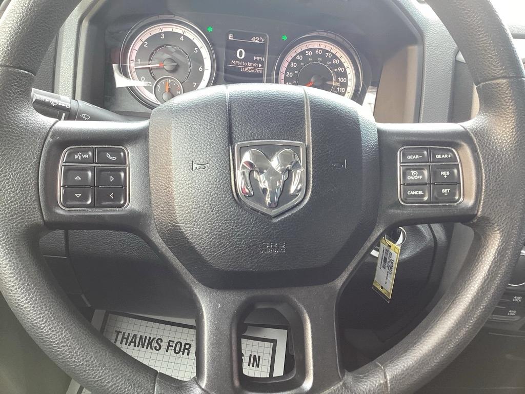 RAM 1500 Classic Tradesman Quad Cab 4WD 2019