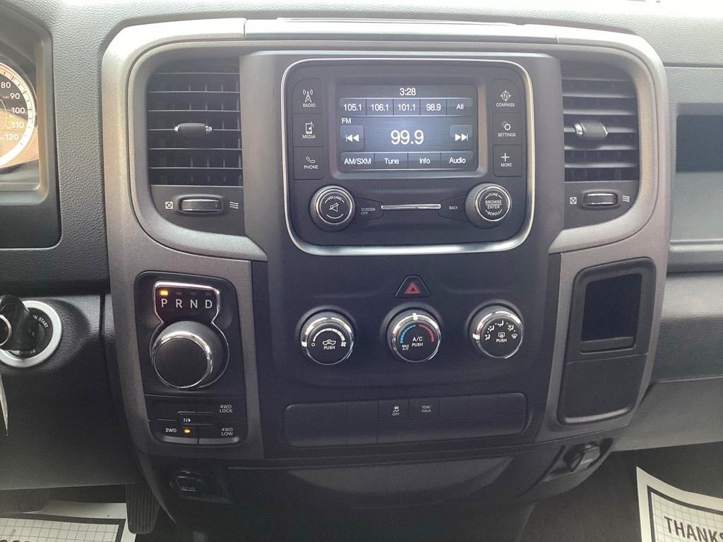 RAM 1500 Classic Tradesman Quad Cab 4WD 2019