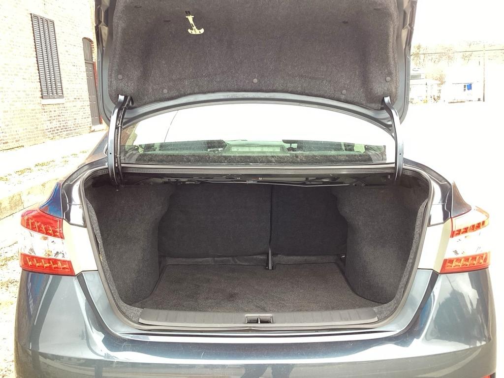 Nissan Sentra SL 2015