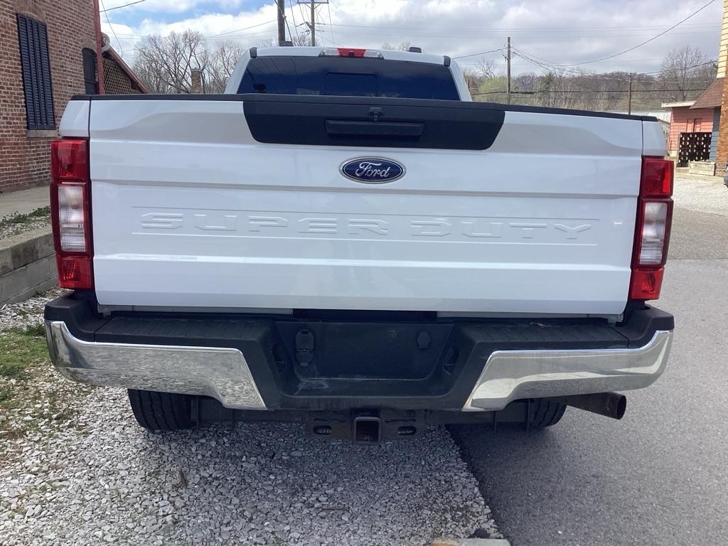 Ford F-350 SD XL SuperCab 4WD 2022