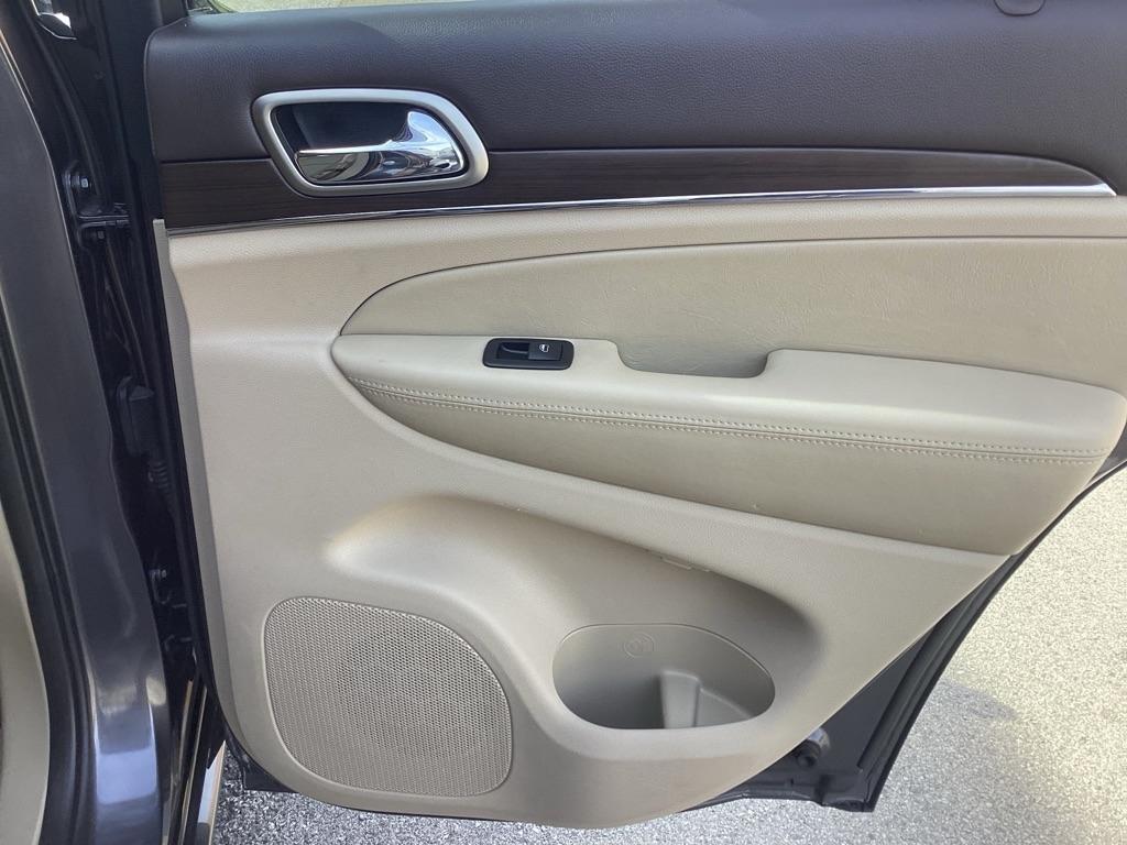 Jeep Grand Cherokee Overland 4WD 2015