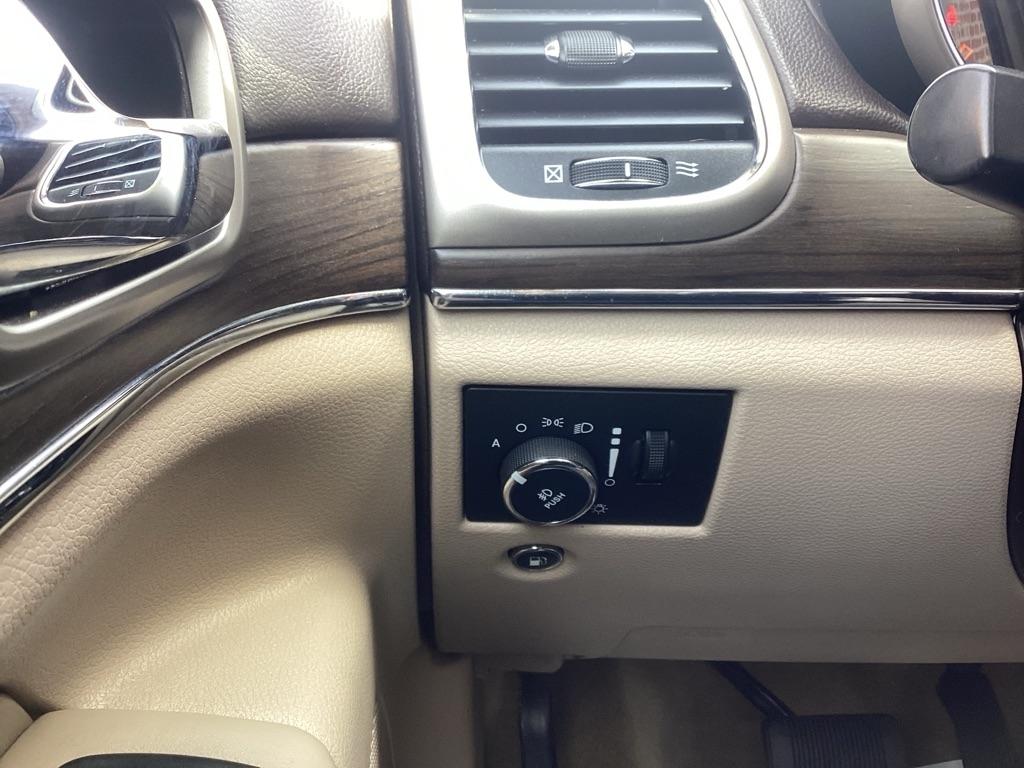 Jeep Grand Cherokee Overland 4WD 2015