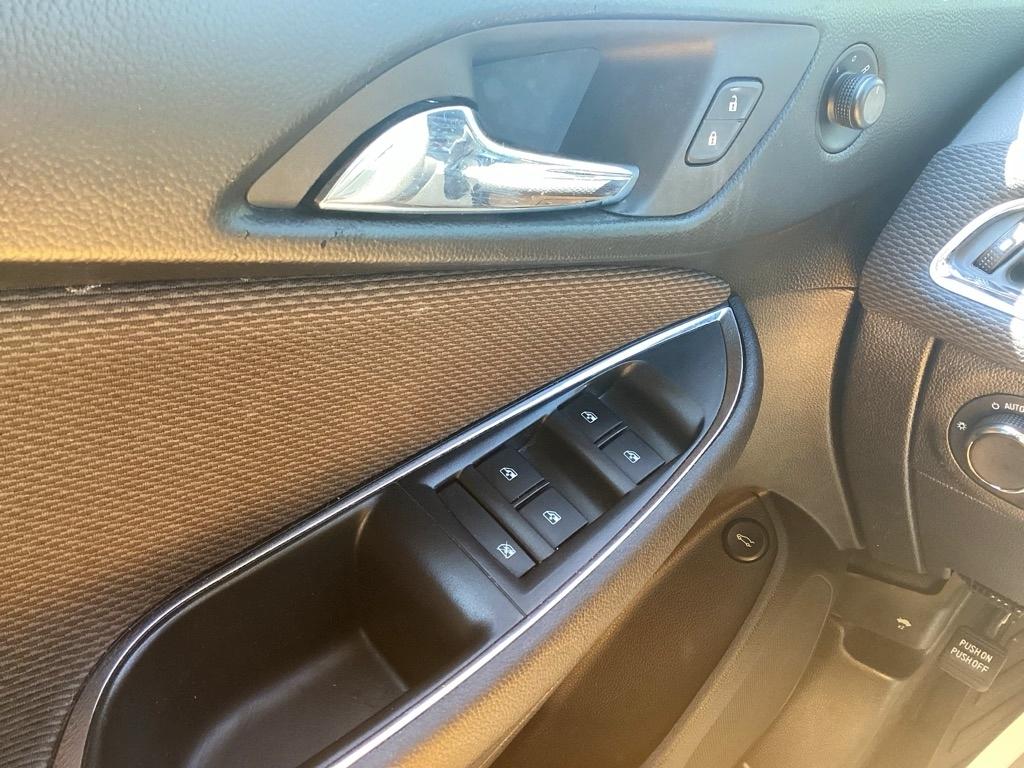 Chevrolet Cruze LS Auto 2017