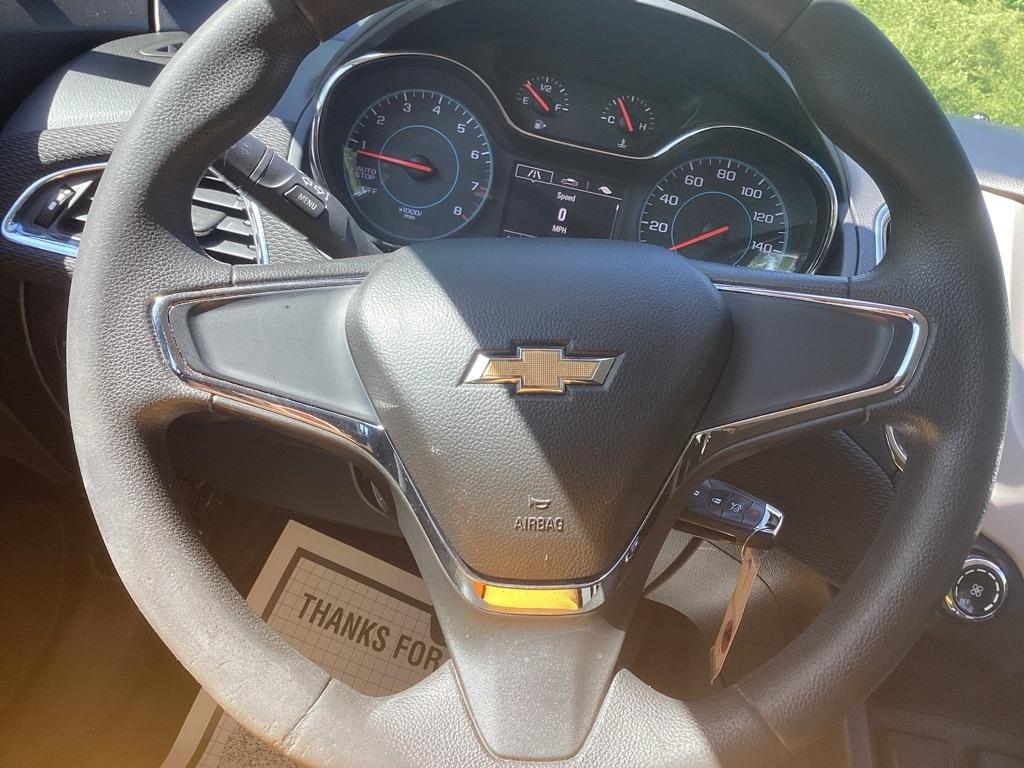 Chevrolet Cruze LS Auto 2017