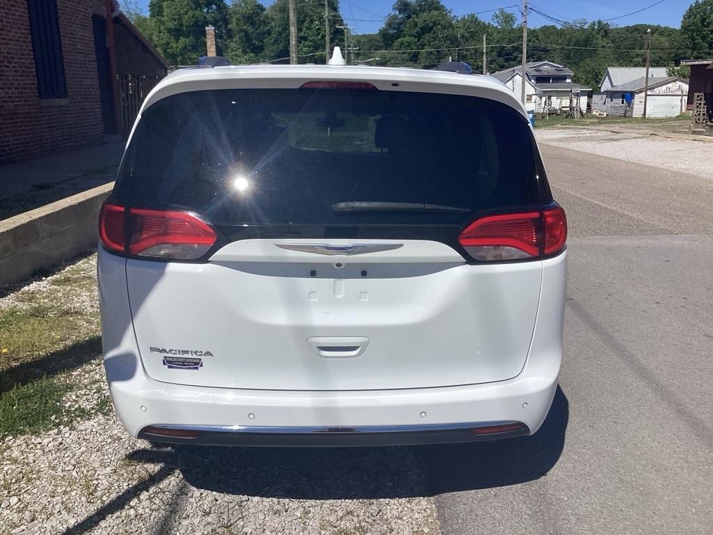 Chrysler Pacifica Touring-L 2020