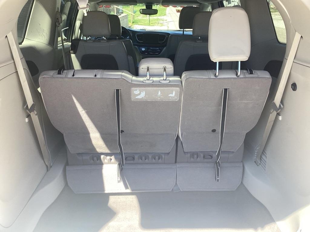 Chrysler Pacifica Touring-L 2020