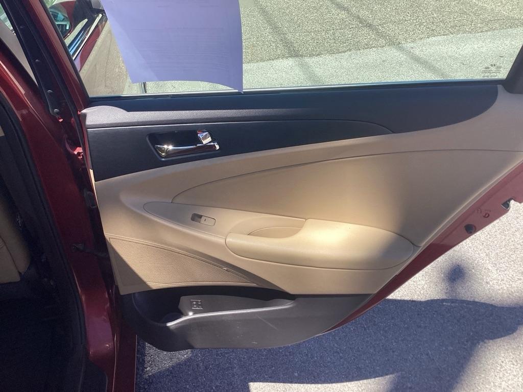 Hyundai Sonata GLS Auto 2012
