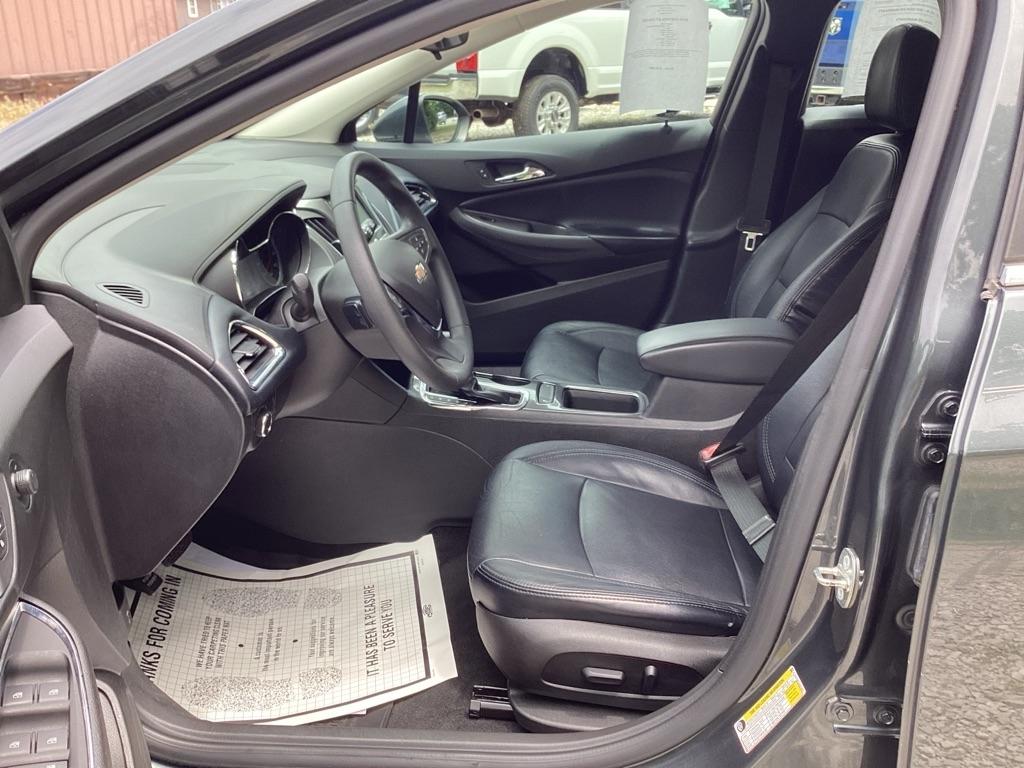 Chevrolet Cruze LT Auto Hatchback 2018