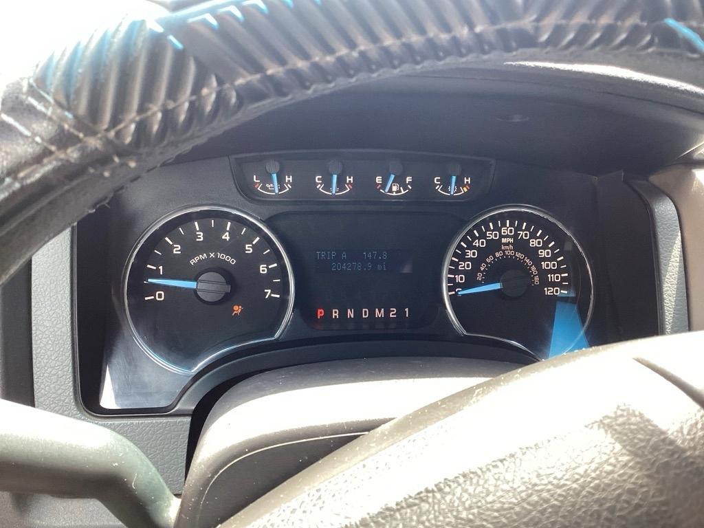 Ford F-150 XL SuperCab 8-ft. Bed 4WD 2012