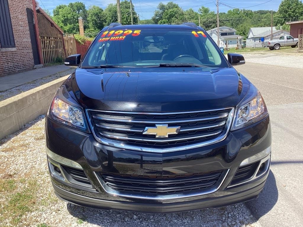 2017 Chevrolet Traverse 2LT AWD