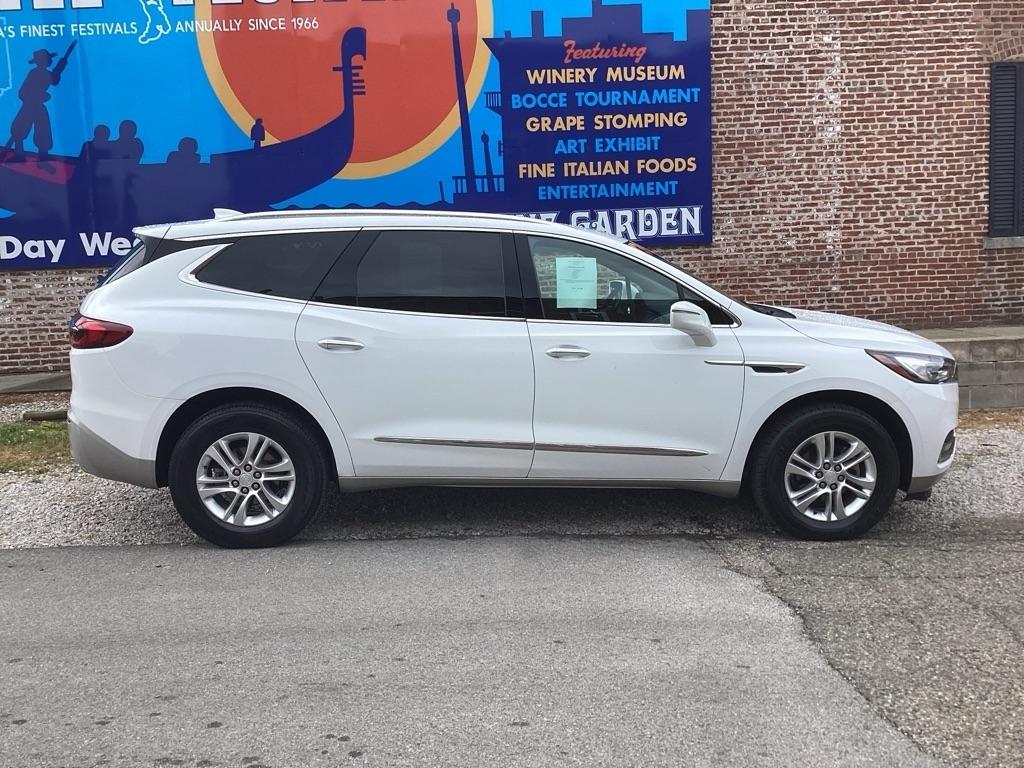 Buick Enclave Essence FWD 2020