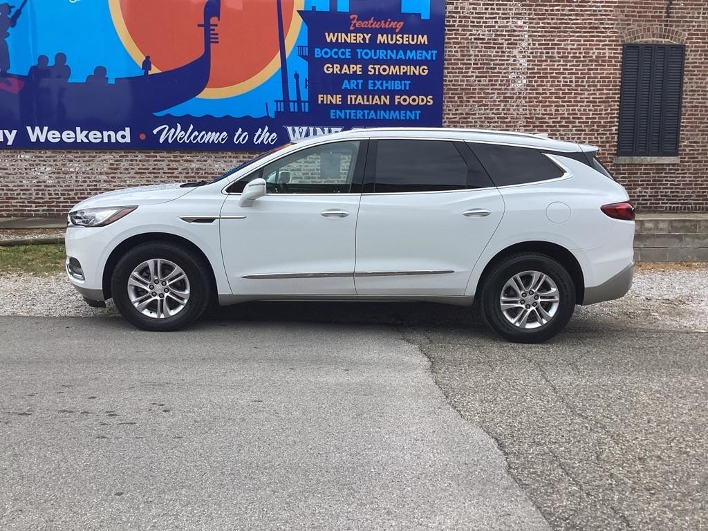 Buick Enclave Essence FWD 2020
