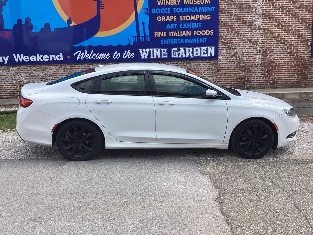 Chrysler 200 S 2016