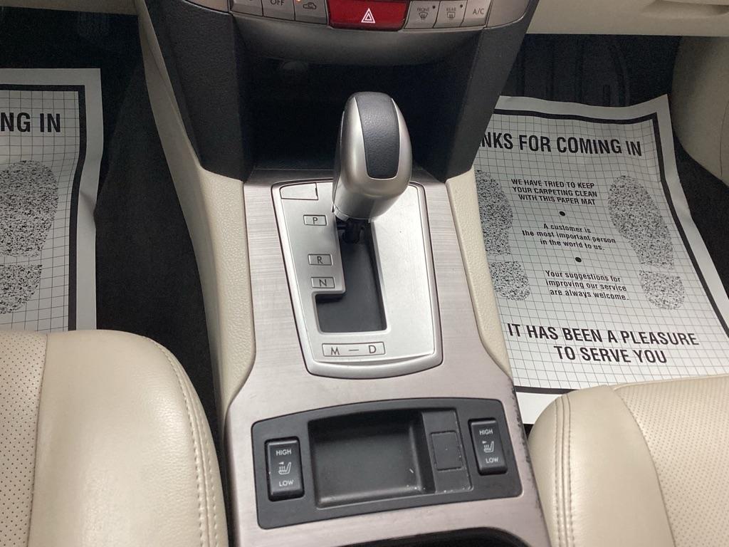 Subaru Outback 2.5i Limited 2011