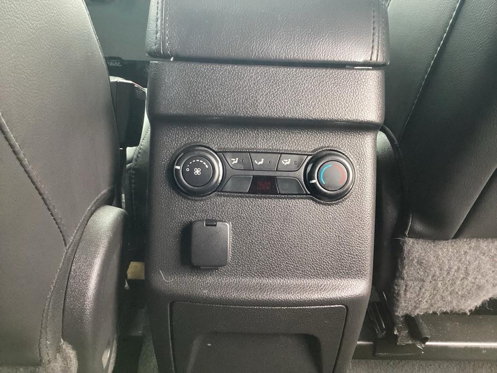 Ford Explorer XLT 4WD 2015