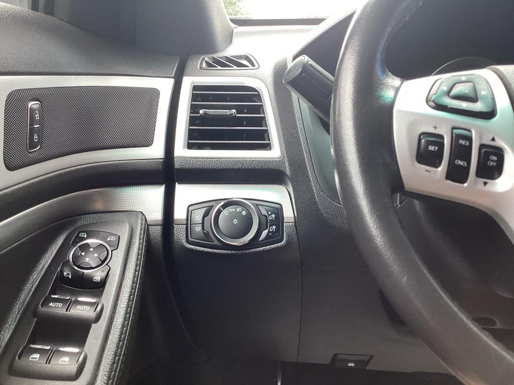 Ford Explorer XLT 4WD 2015