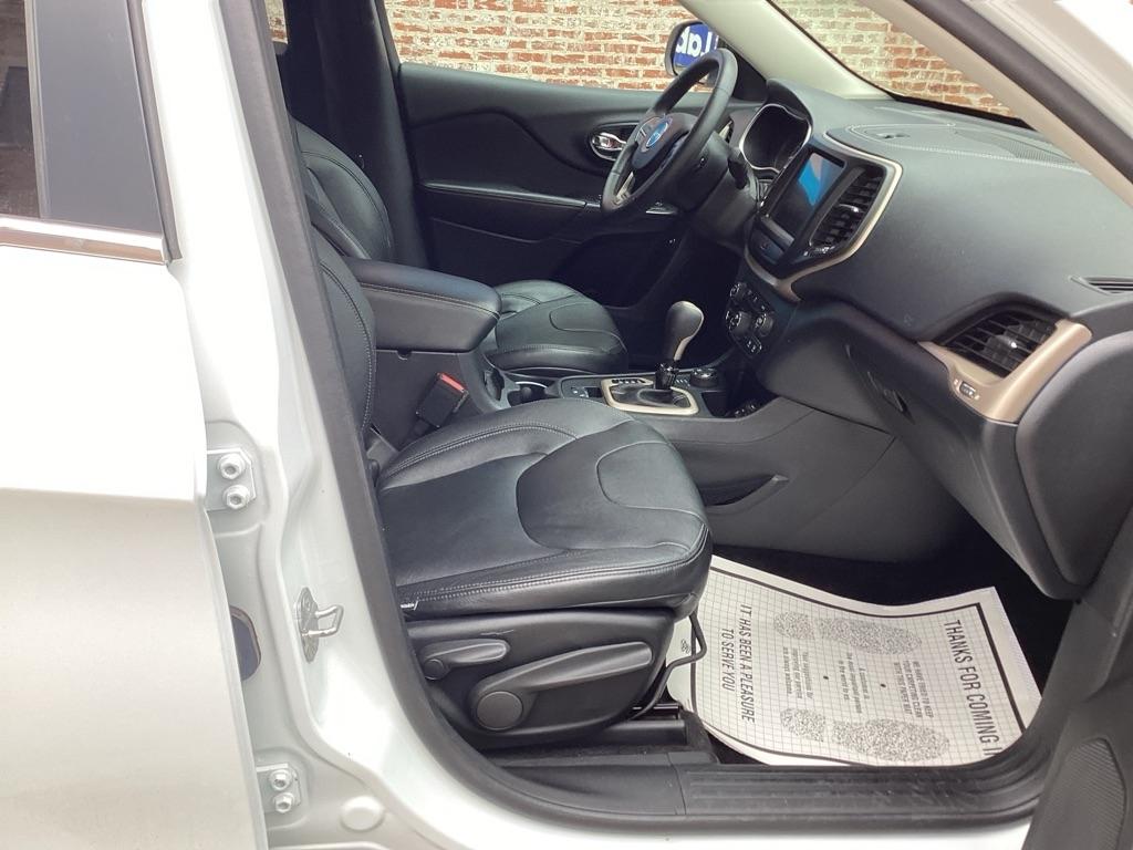 Jeep Cherokee Latitude 4WD 2014