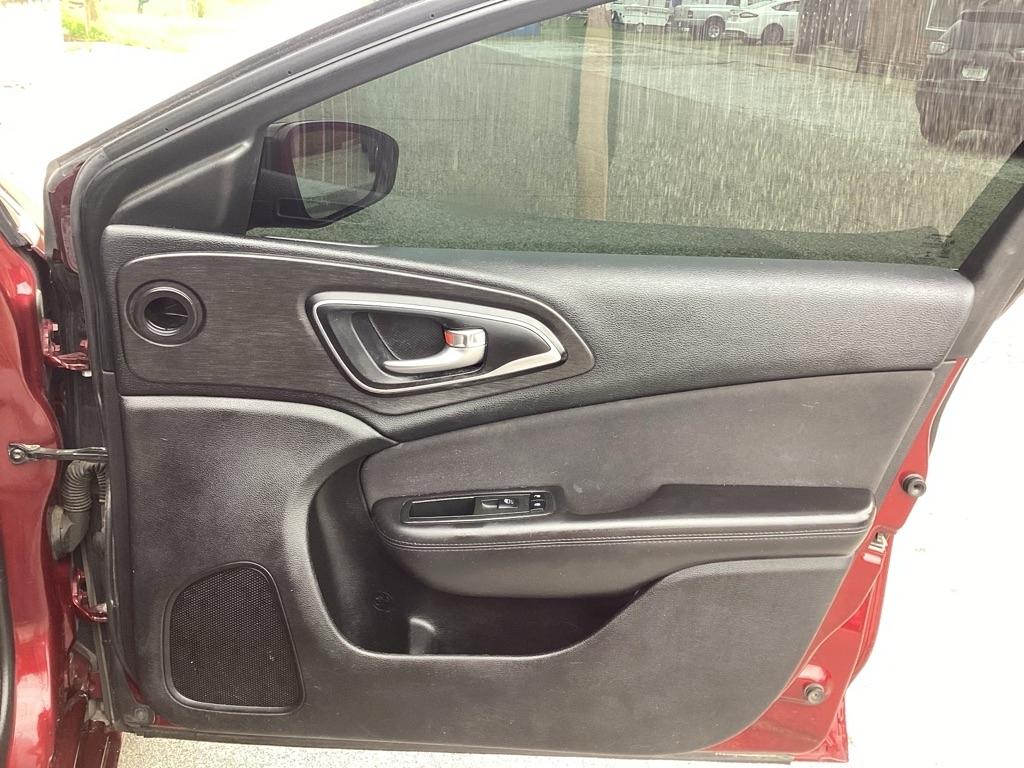 Chrysler 200 Limited 2015