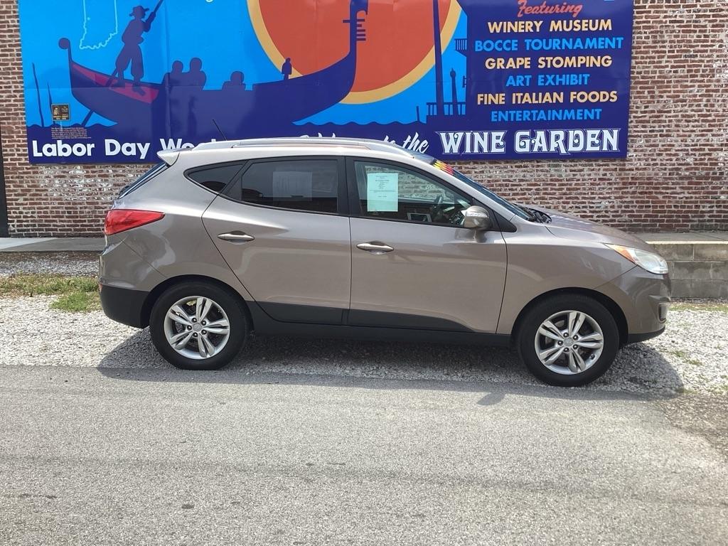 Hyundai Tucson GL Auto FWD 2012