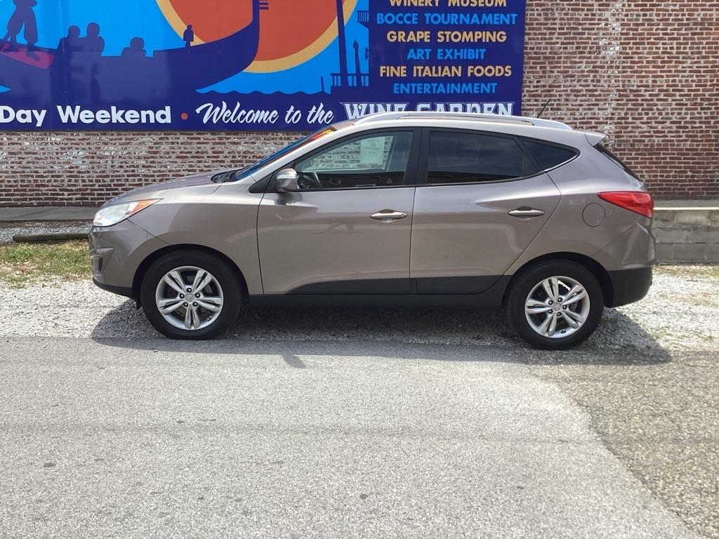 Hyundai Tucson GL Auto FWD 2012