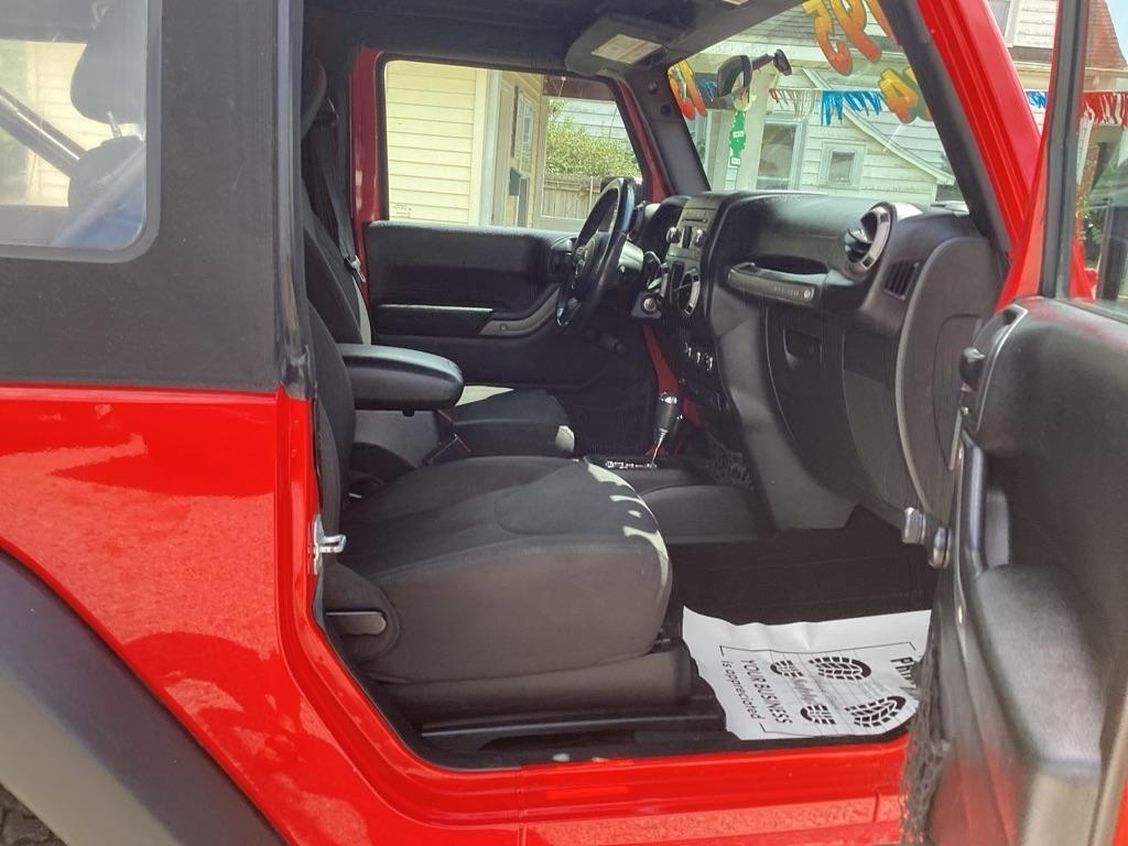 Jeep Wrangler Sport 4WD 2015