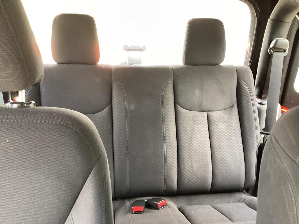 Jeep Wrangler Sport 4WD 2015