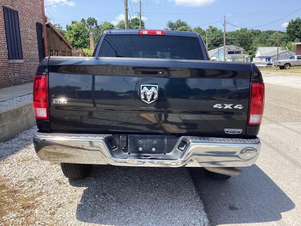 RAM 1500 Classic Tradesman Crew Cab SWB 4WD 2021