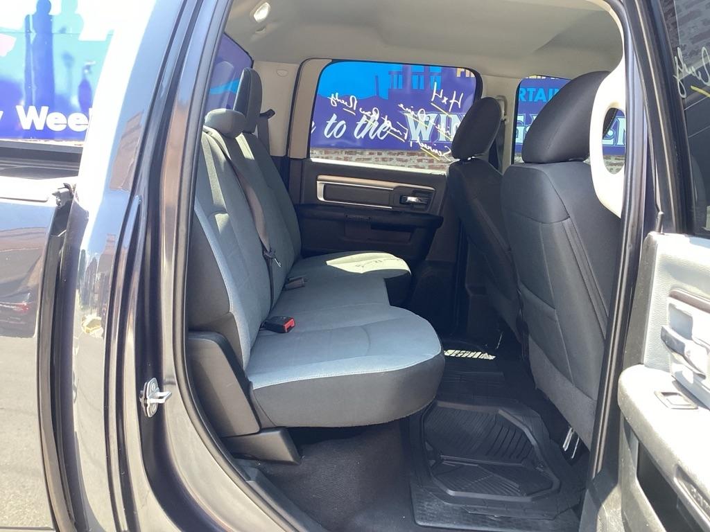 RAM 1500 Classic Tradesman Crew Cab SWB 4WD 2021