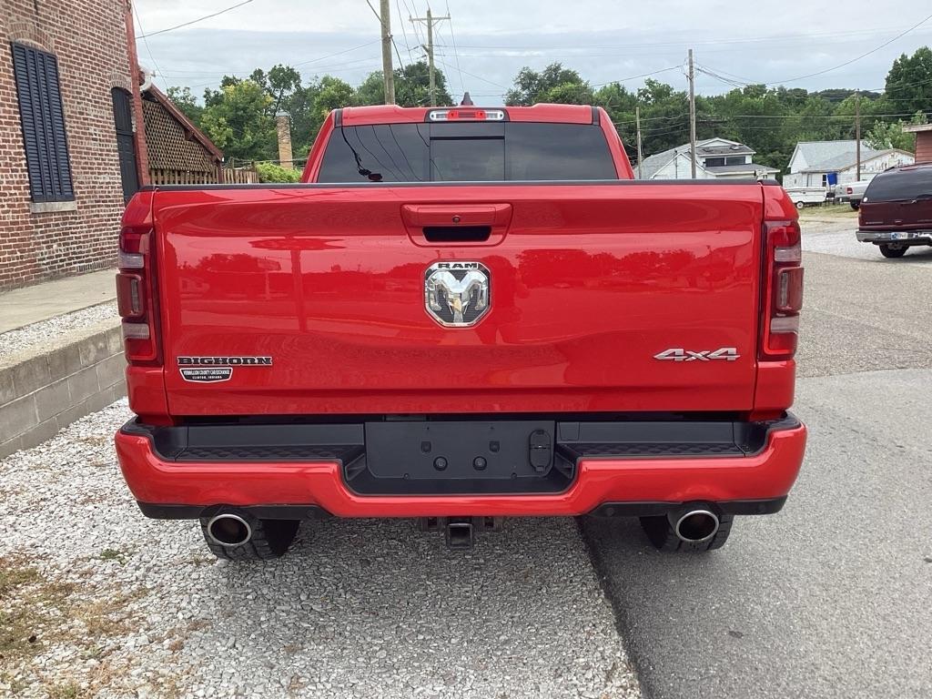 RAM 1500 Big Horn Quad Cab 4WD 2020