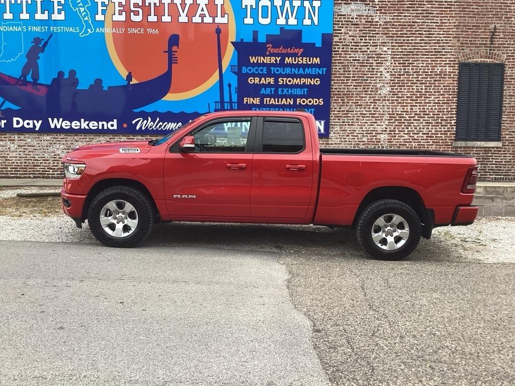 RAM 1500 Big Horn Quad Cab 4WD 2020