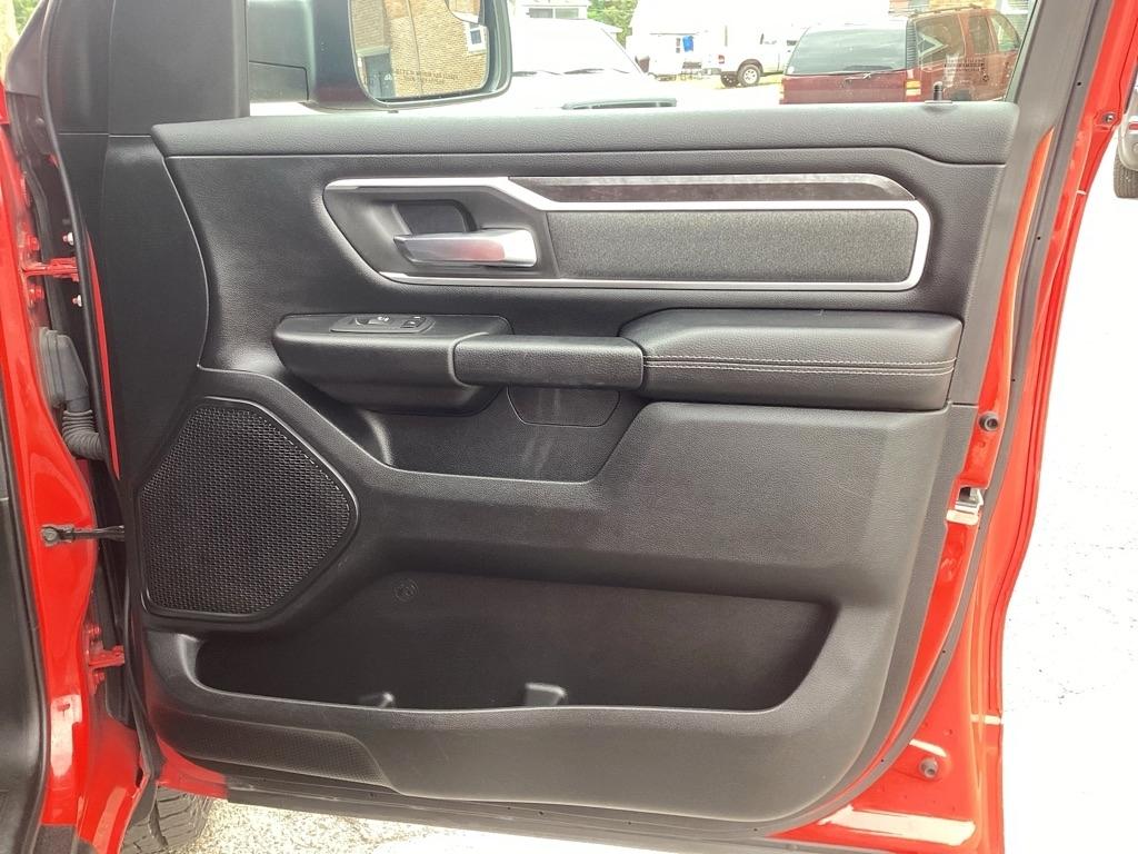 RAM 1500 Big Horn Quad Cab 4WD 2020