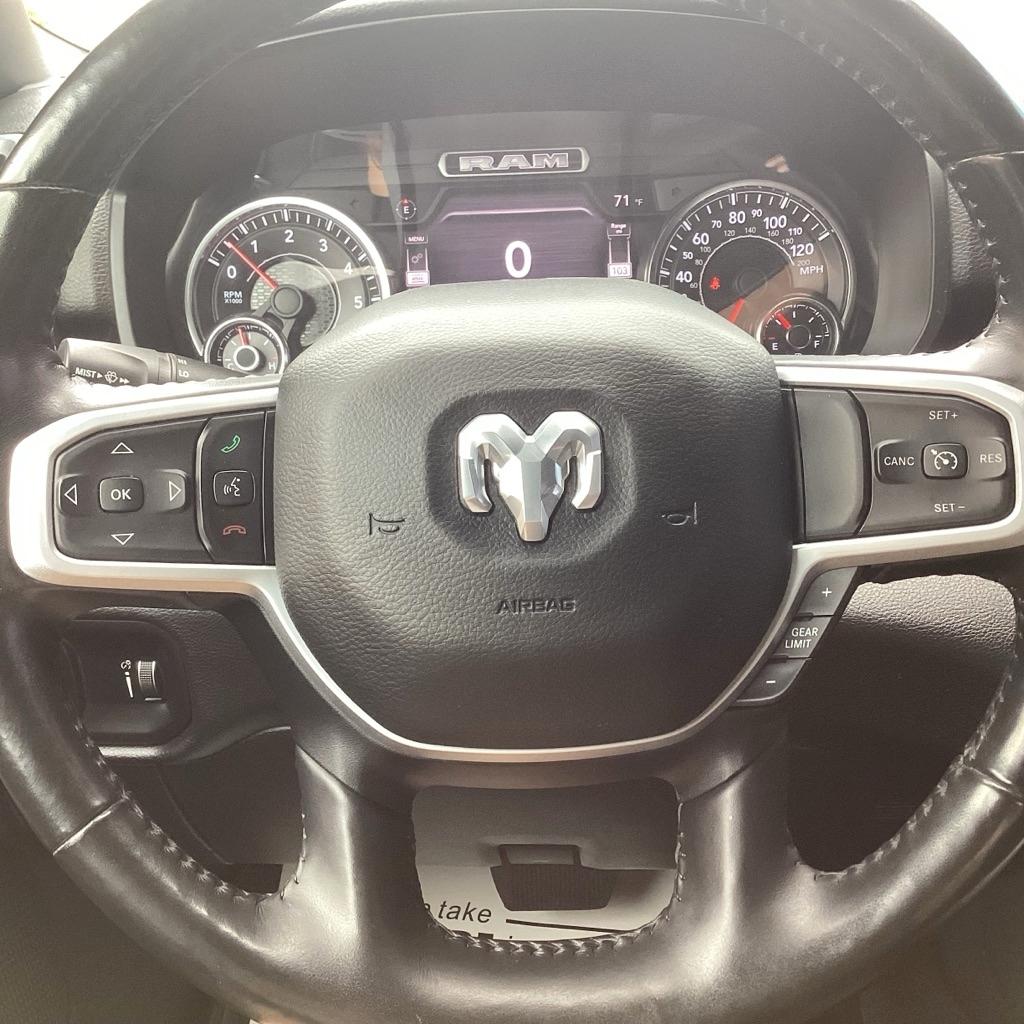 RAM 1500 Big Horn Quad Cab 4WD 2020