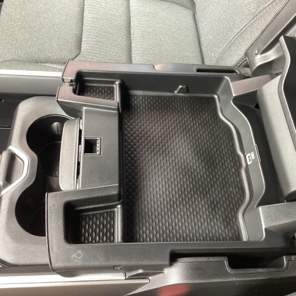 RAM 1500 Big Horn Quad Cab 4WD 2020