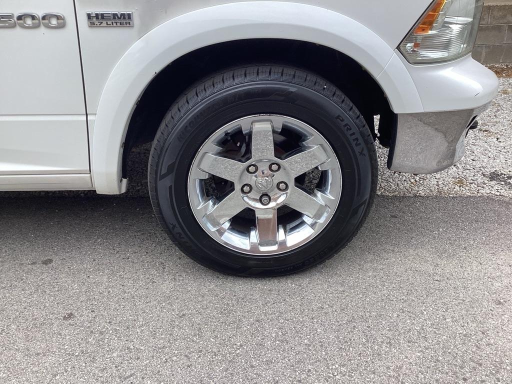 Dodge 1500 Laramie Crew Cab 4WD 2012
