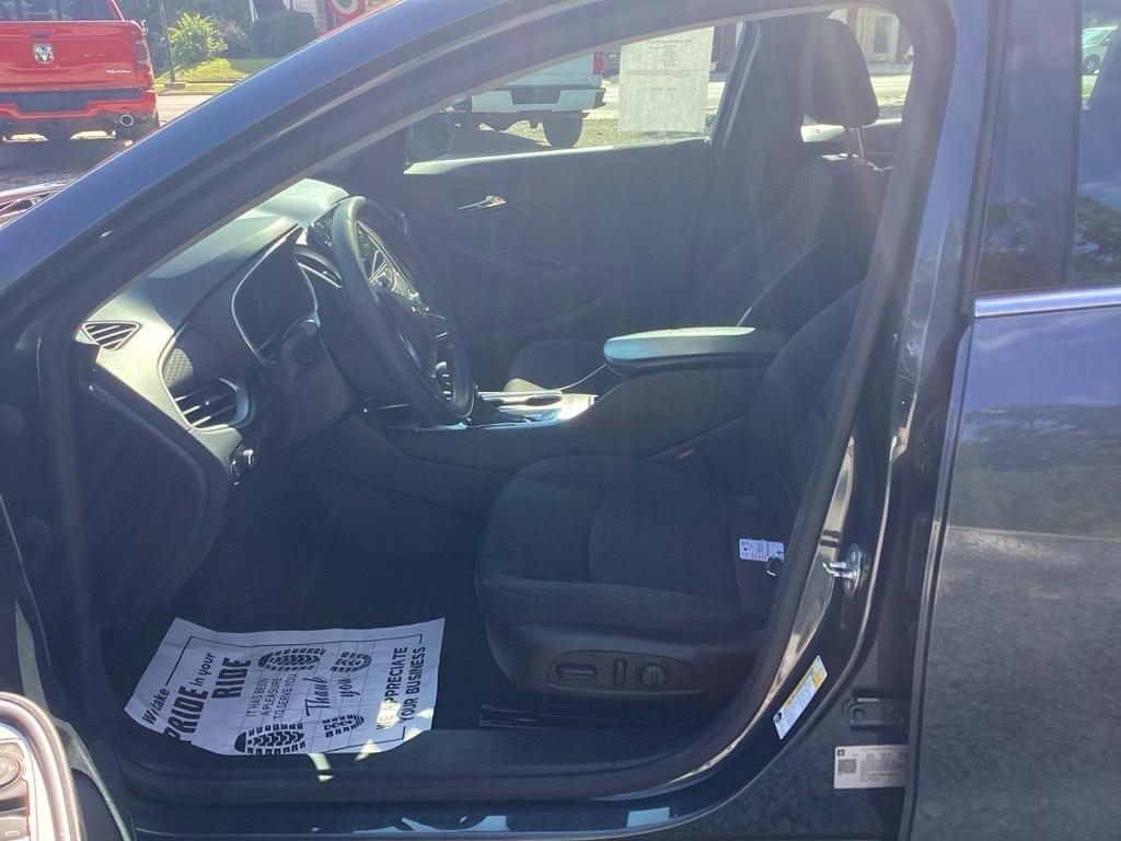 Chevrolet Malibu 1FL 2021
