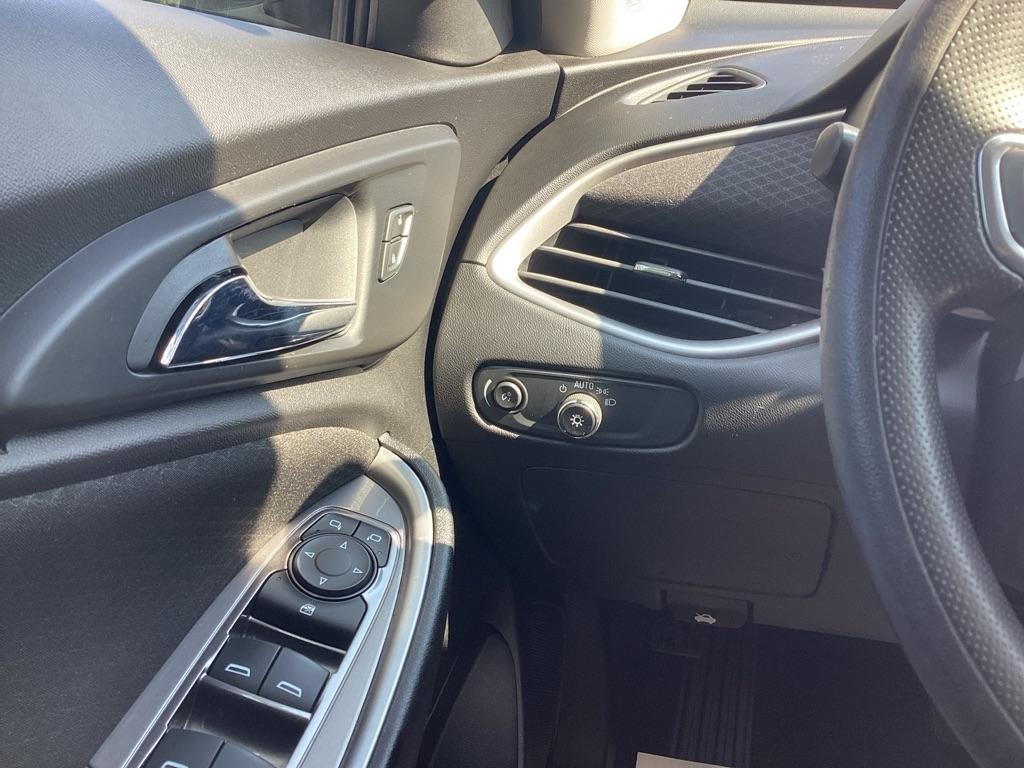 Chevrolet Malibu 1FL 2021