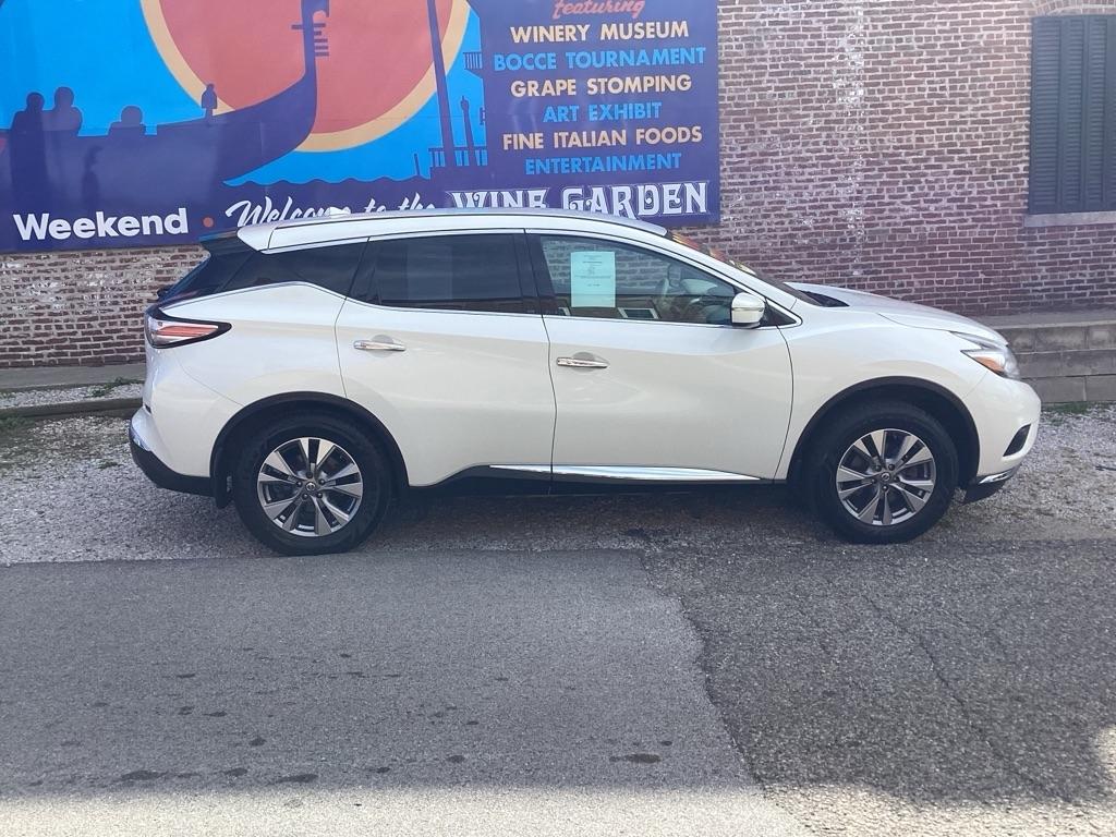 Nissan Murano S 2015