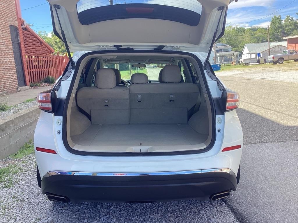 Nissan Murano S 2015