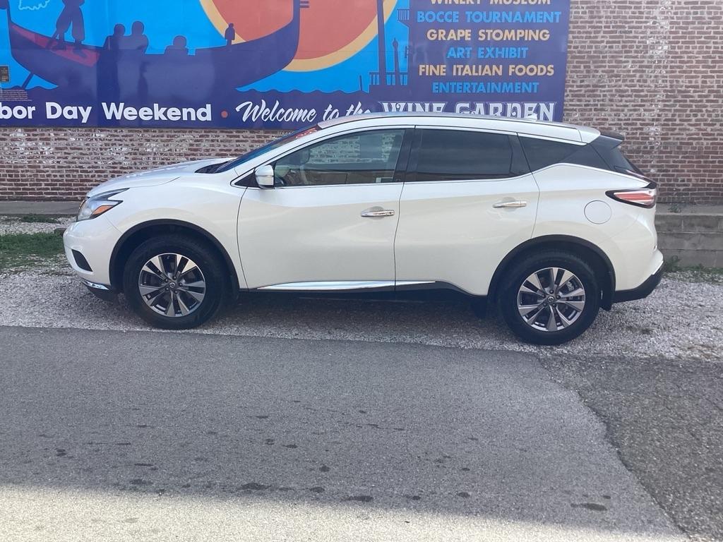 Nissan Murano S 2015