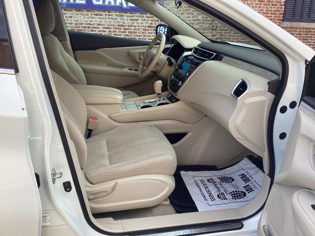 Nissan Murano S 2015