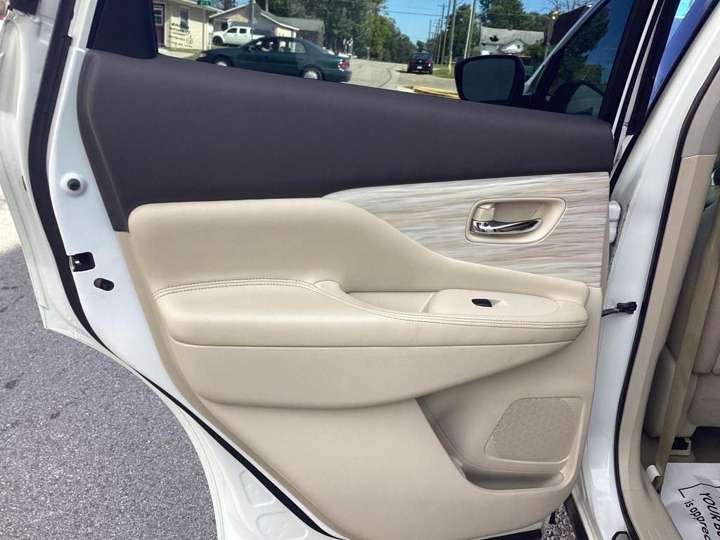 Nissan Murano S 2015