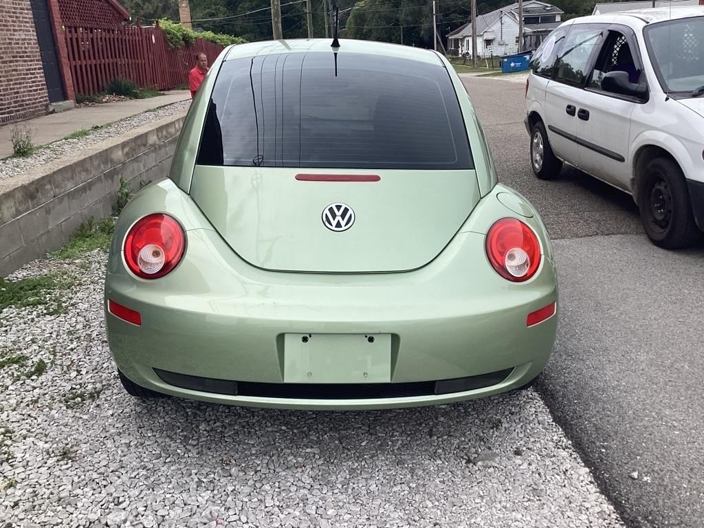 Volkswagen New Beetle 2.5L 2010