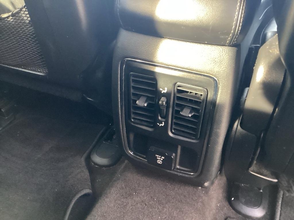 Jeep Grand Cherokee Laredo 4WD 2018